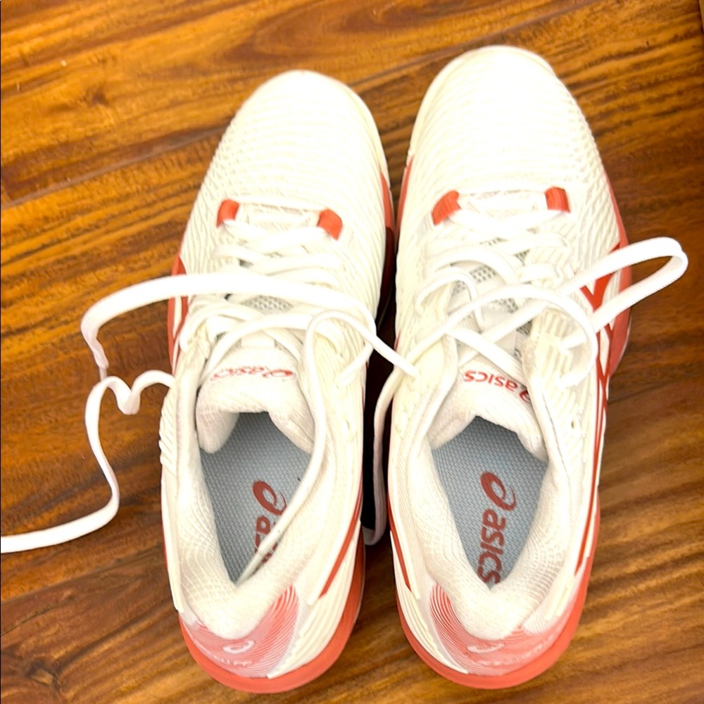 Asics White and Red Athletic Shoes with Cushioned Midsole